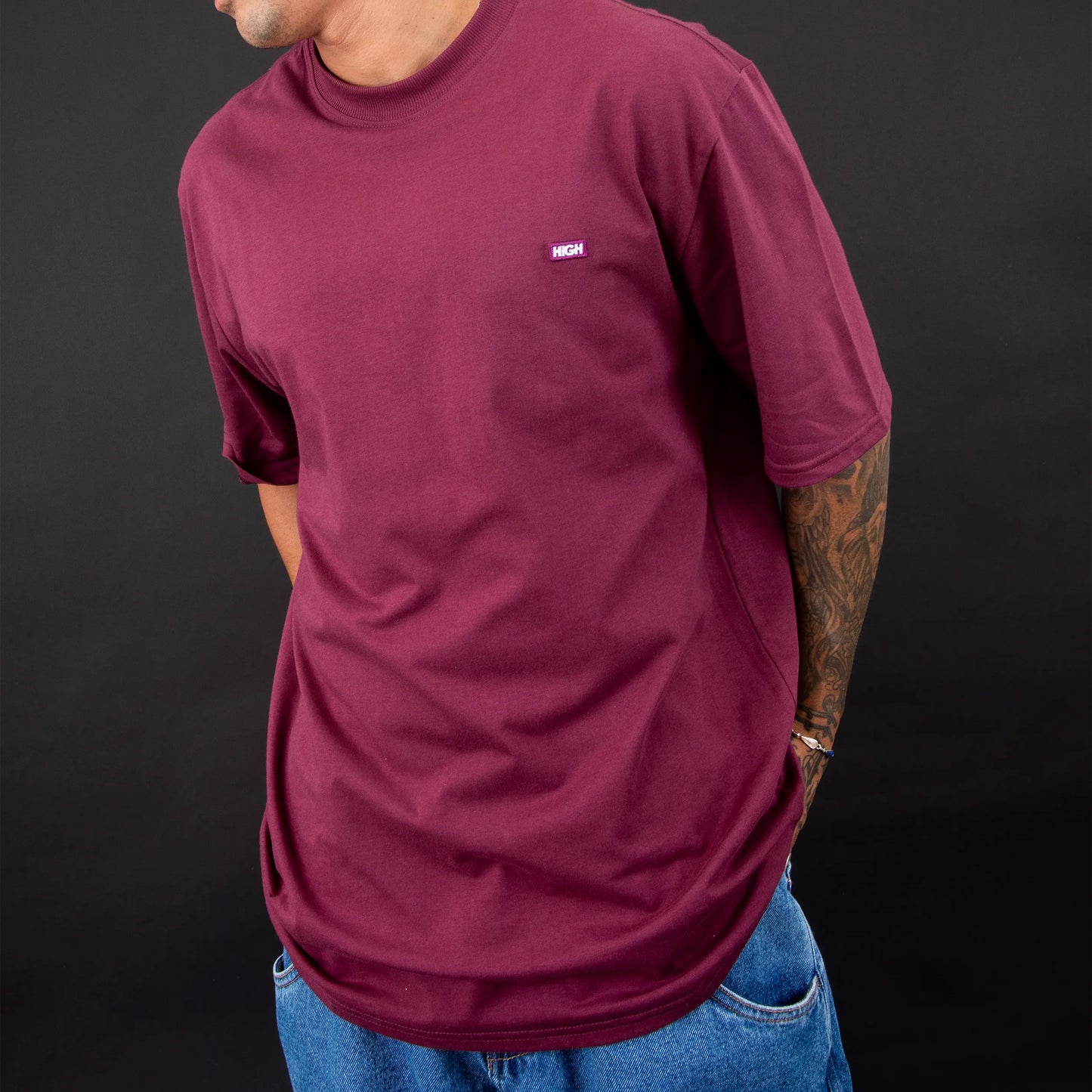 Tee Minimal Patch Wine