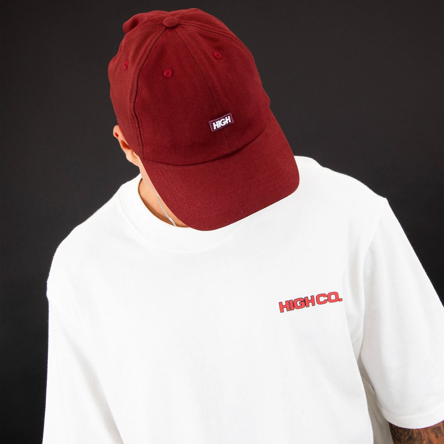 6 Panel Logo Line Wine