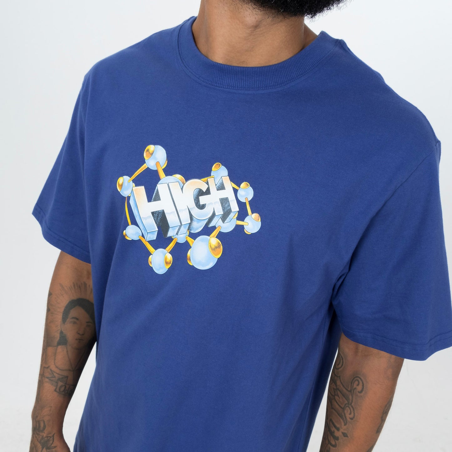 Tee Molecules Blue