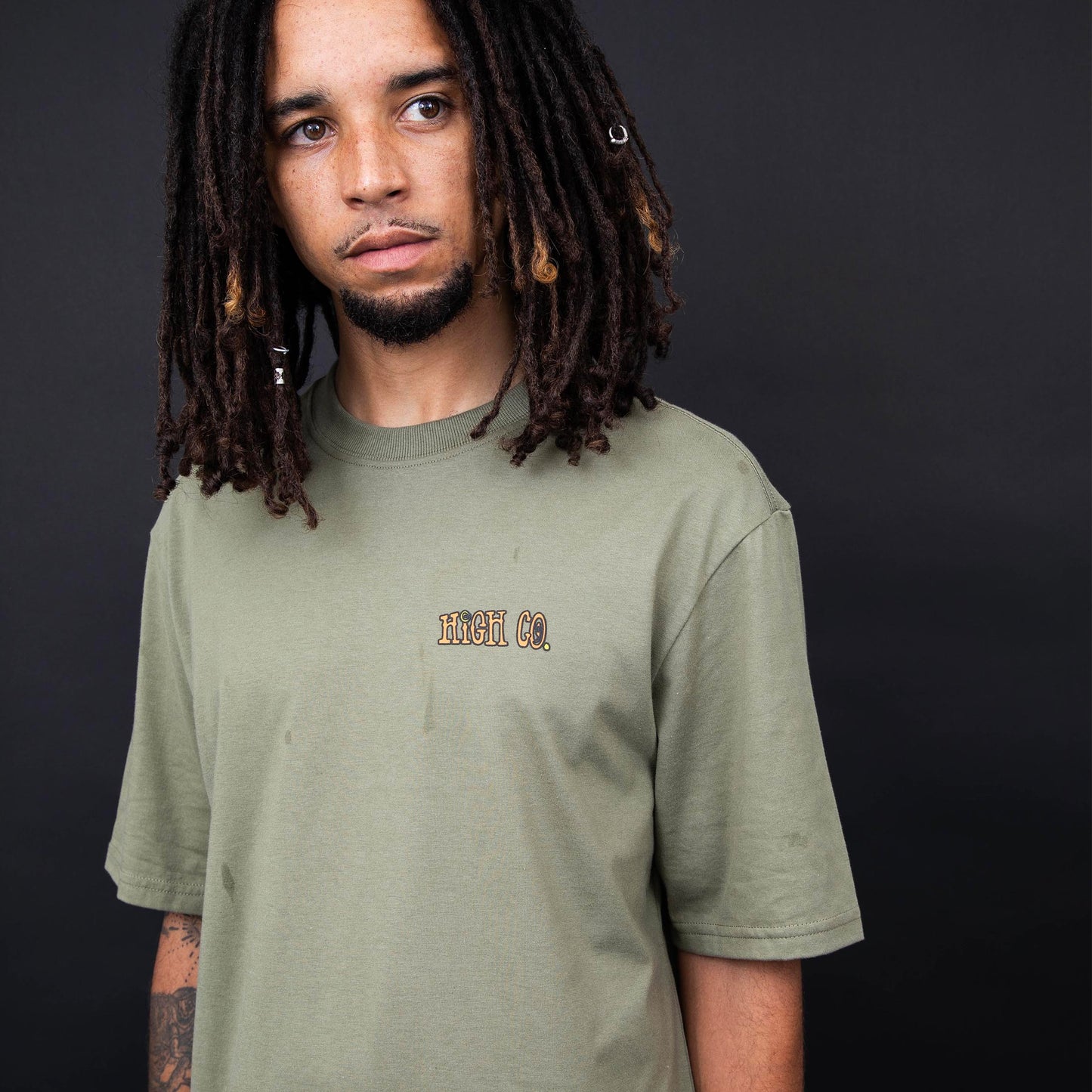 Tee Curly Olive Green