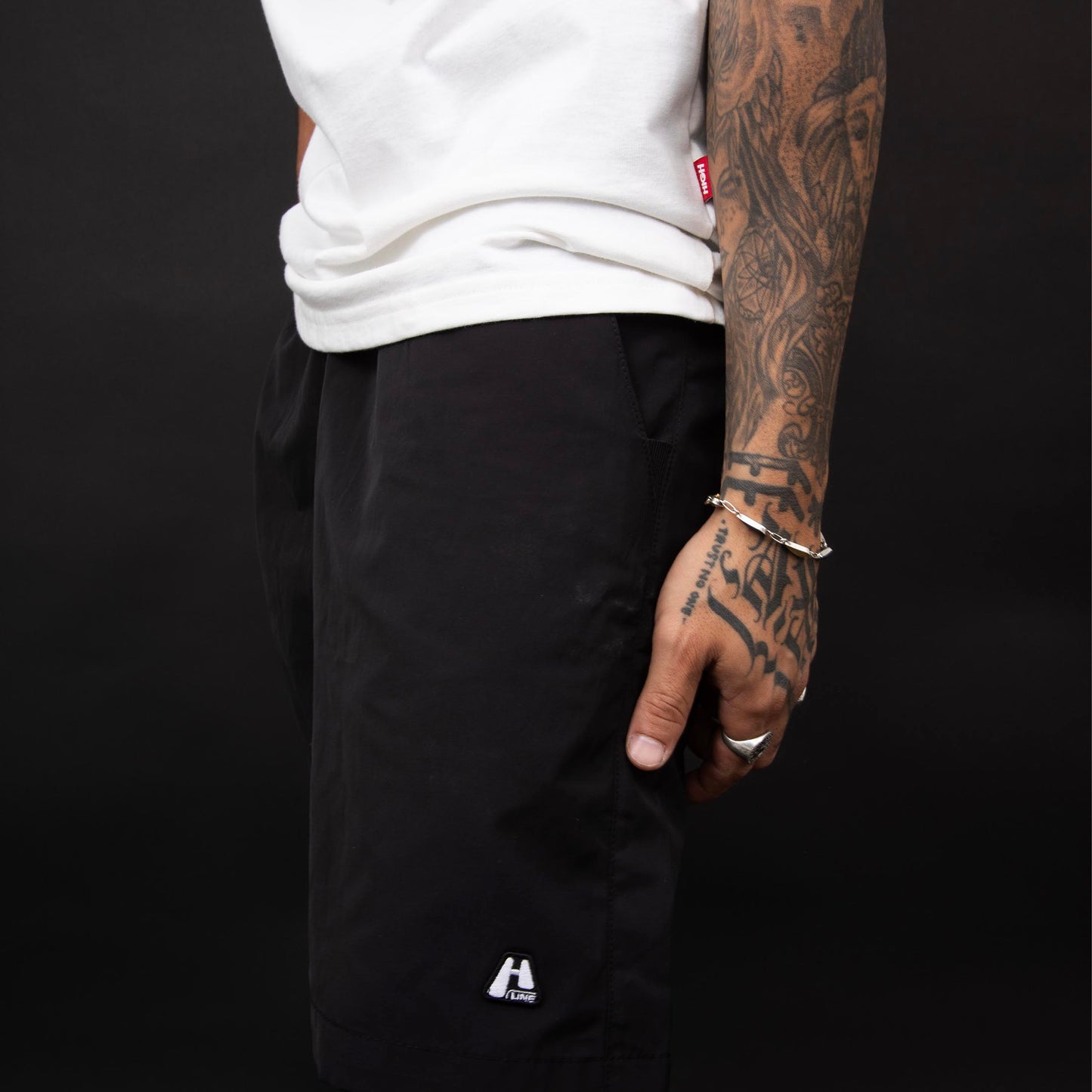 Shorts Logo Line Black