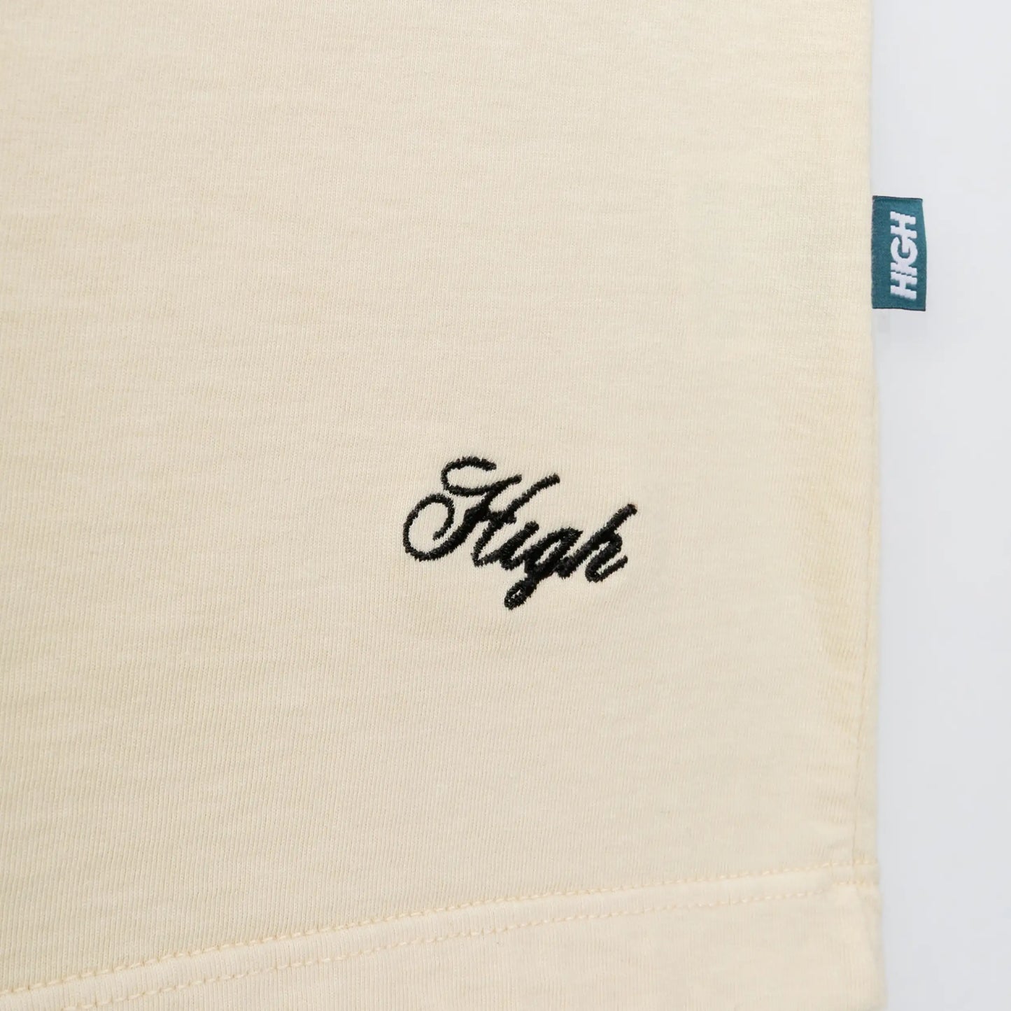 Essential Logo Tee Beige