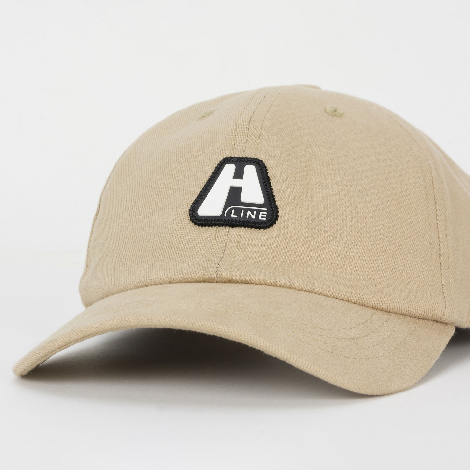 6 Panel Logo Line Beige