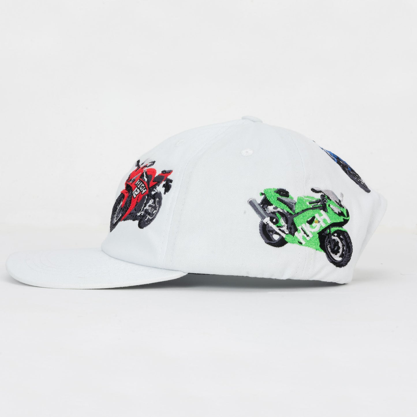 6 Panel Rides White