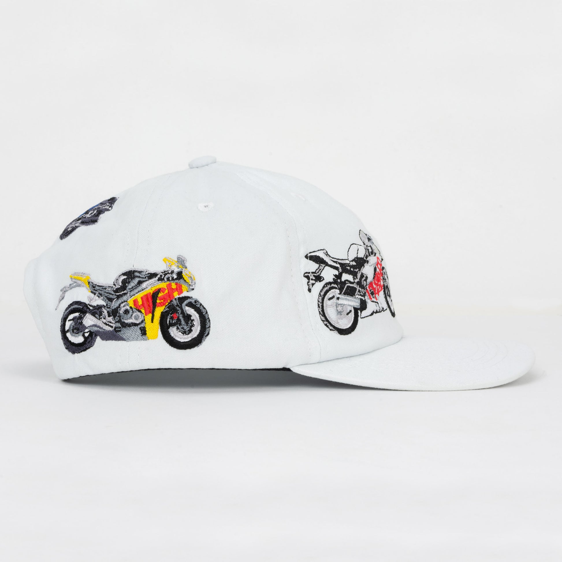 6 Panel Rides White