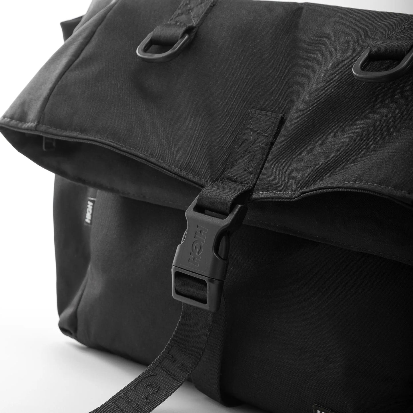 Bag Logo Line Black