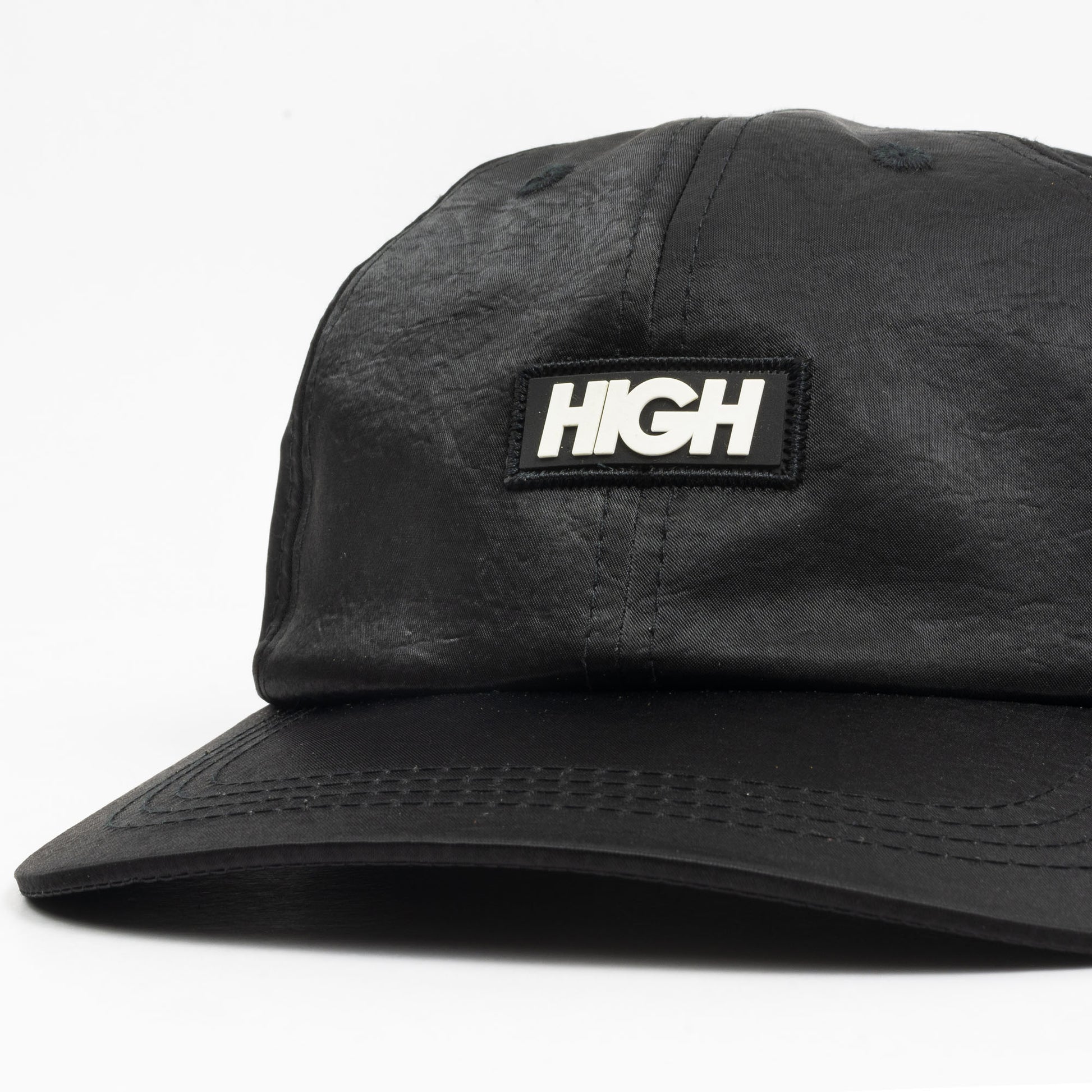 Iridescent 6 Panel Black