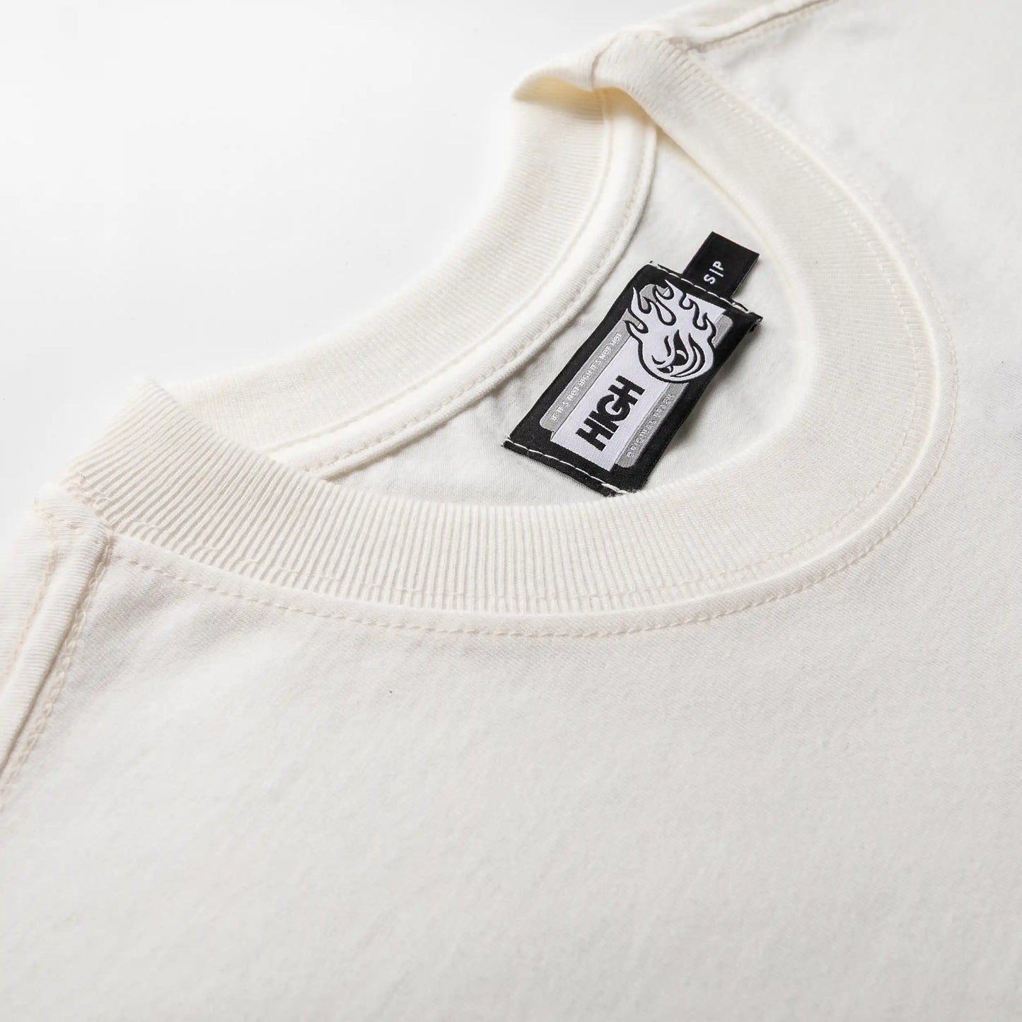 Longsleeve Stencil White