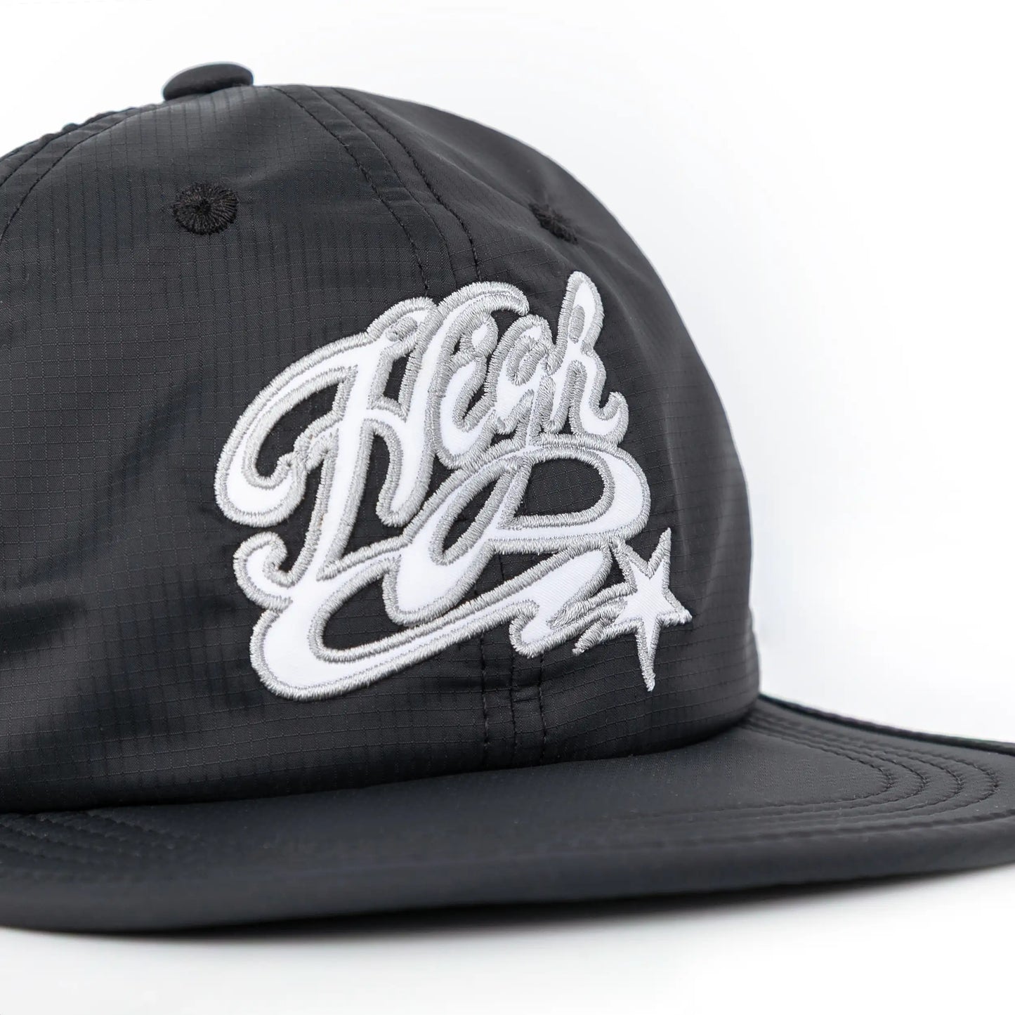 Mesh 6 Panel Black