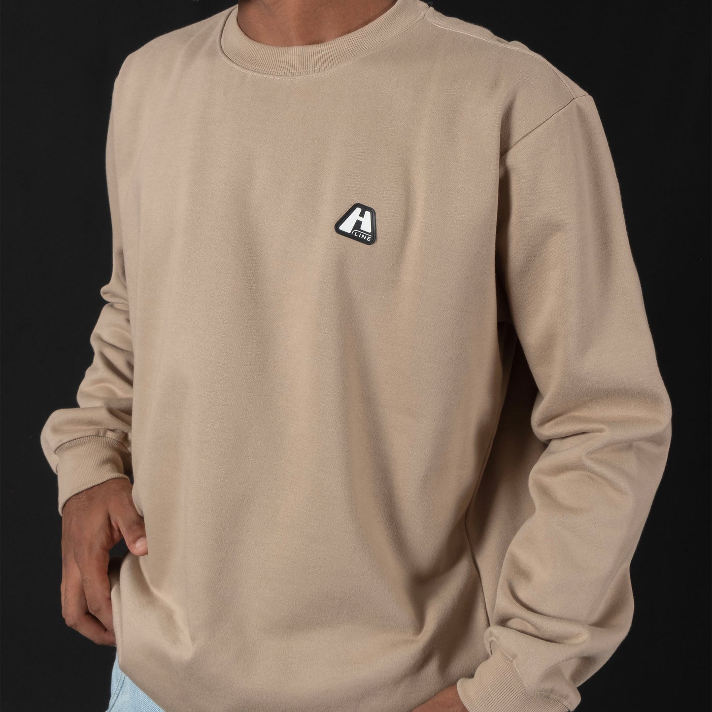 Crewneck Logo Line Beige