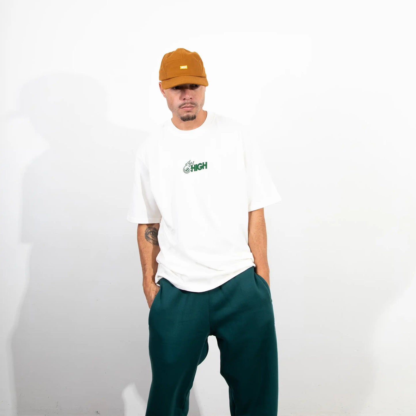 Tee Freddy Flames White