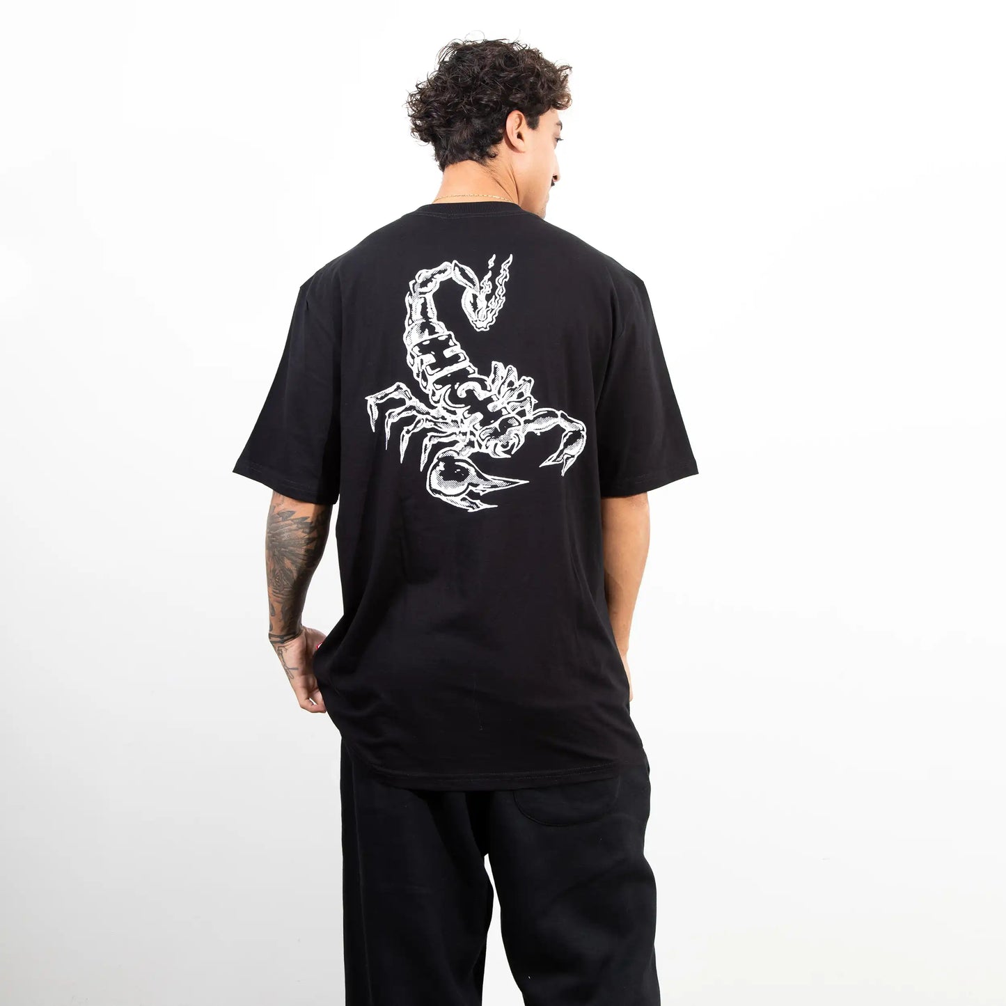 Tee Scorpion Black