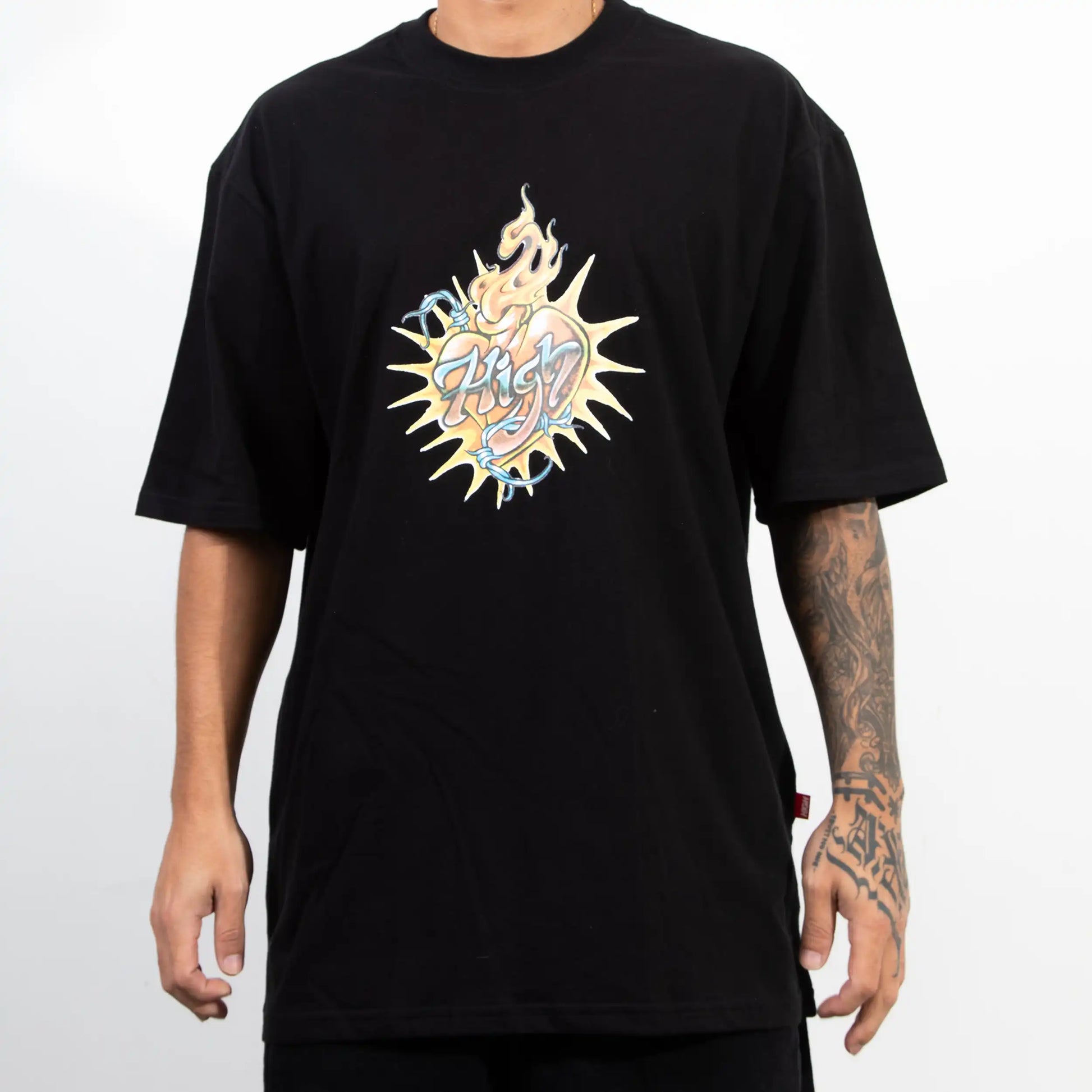 Tee Sacred Black
