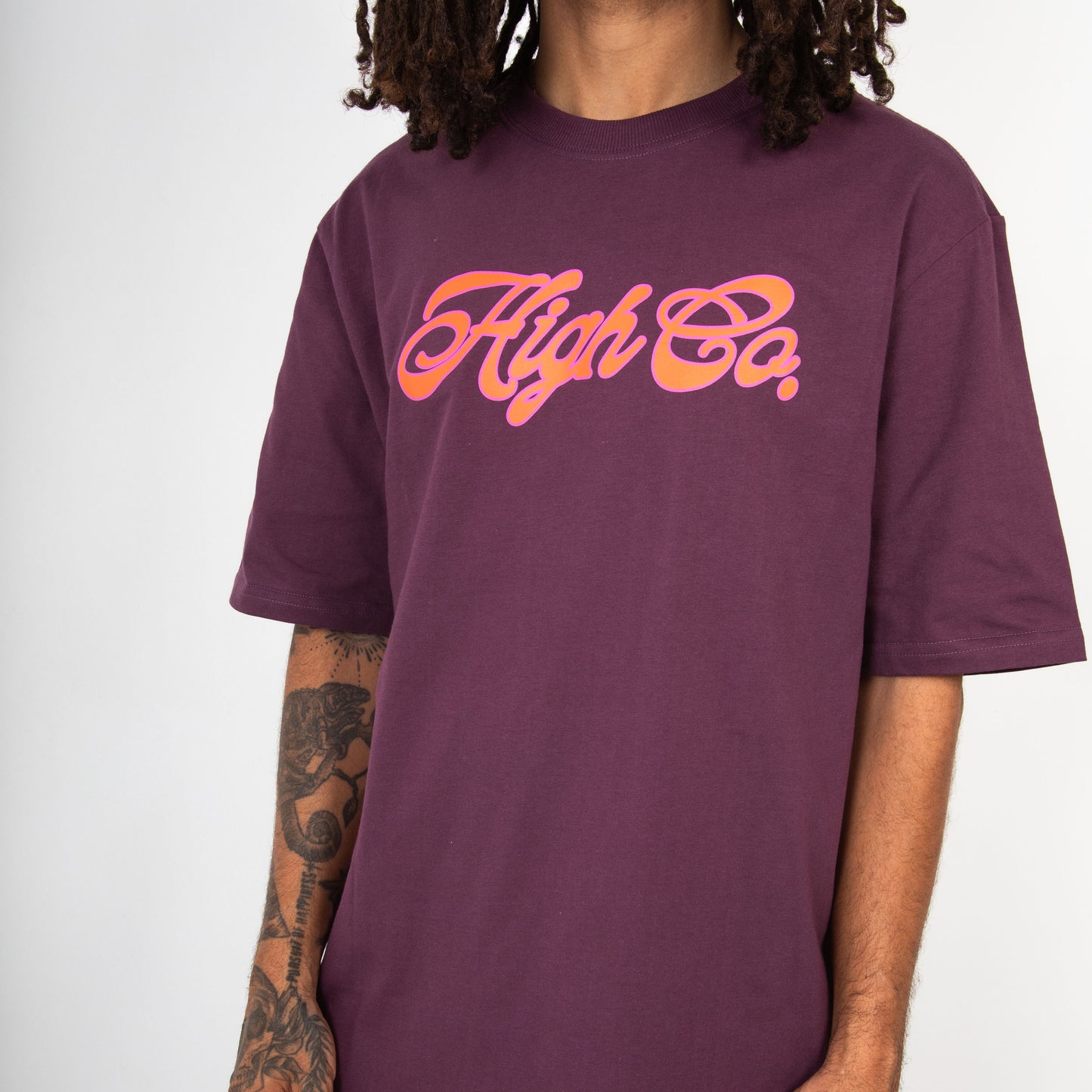 Tee Script Wine