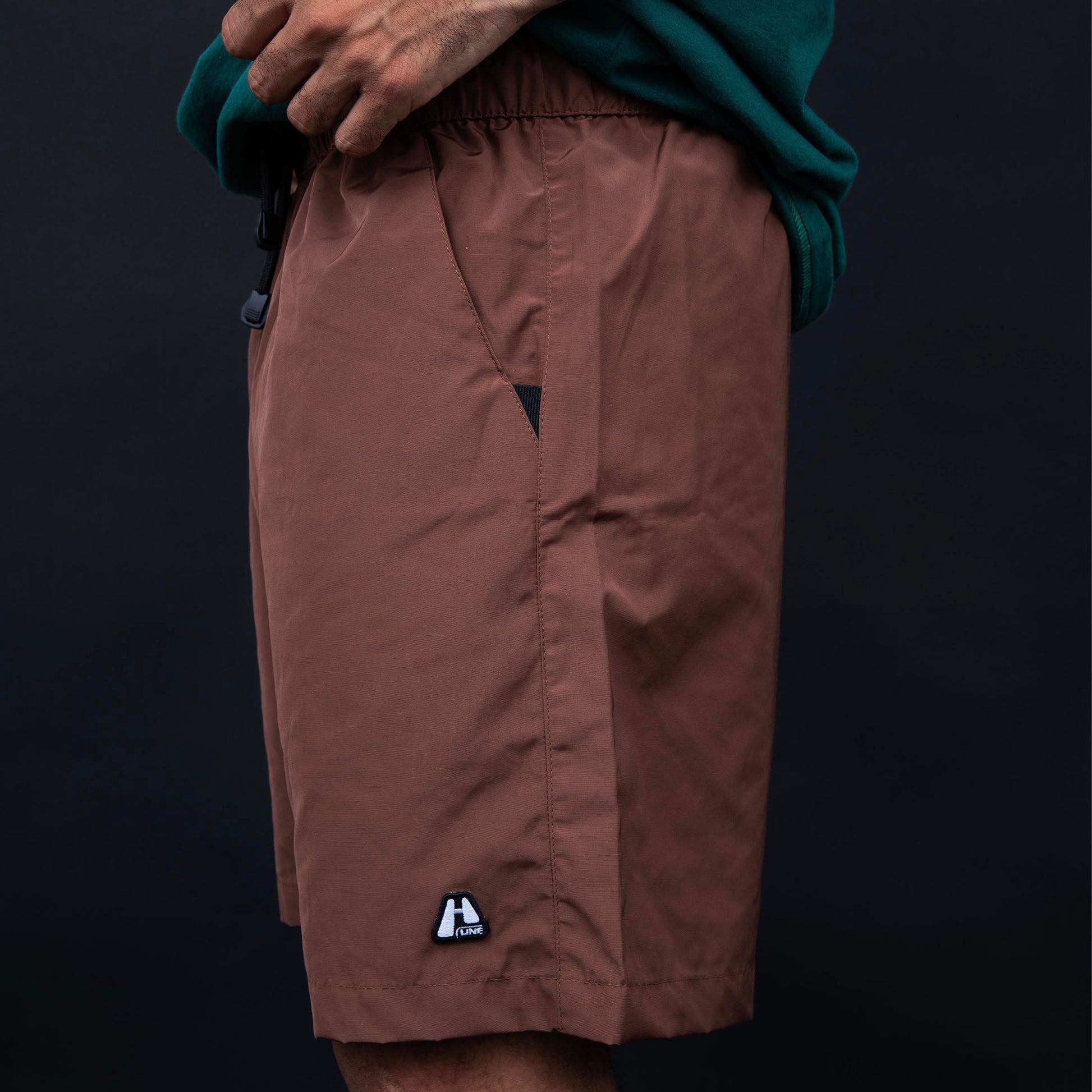 Shorts Logo Line Brown