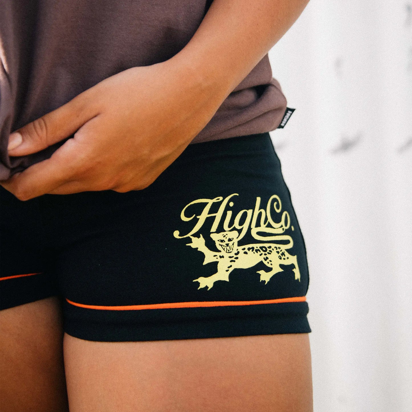 Shorts Female High X Survival