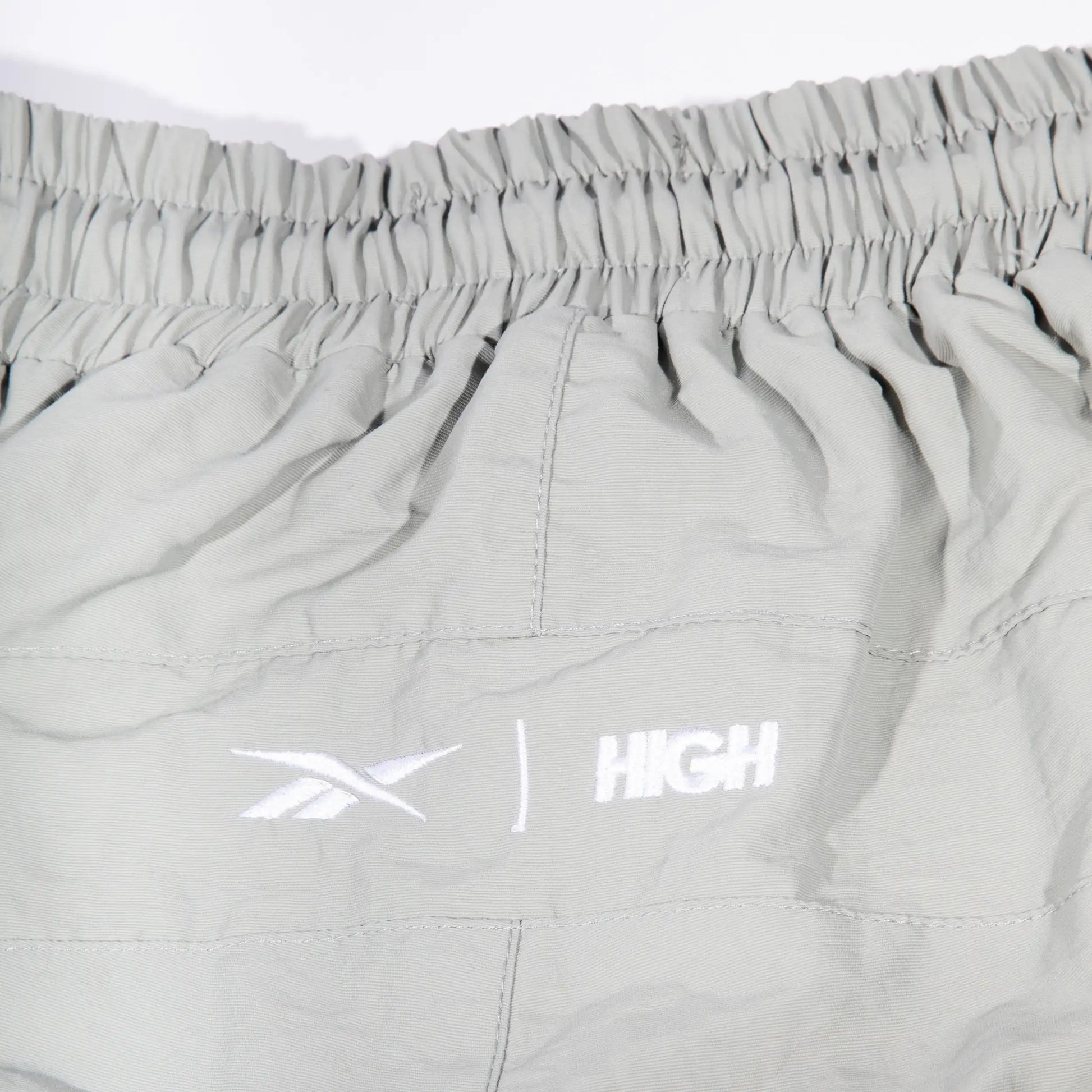 Sportshorts High X Reebok Grey