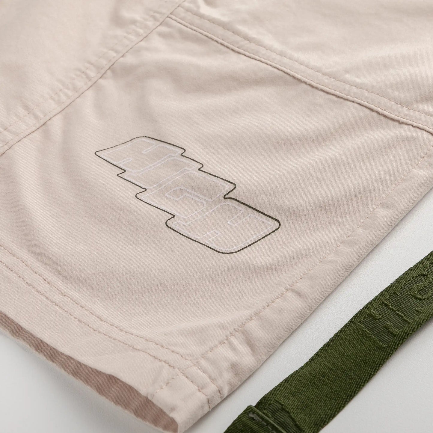 Strap Shorts Hustle Beige