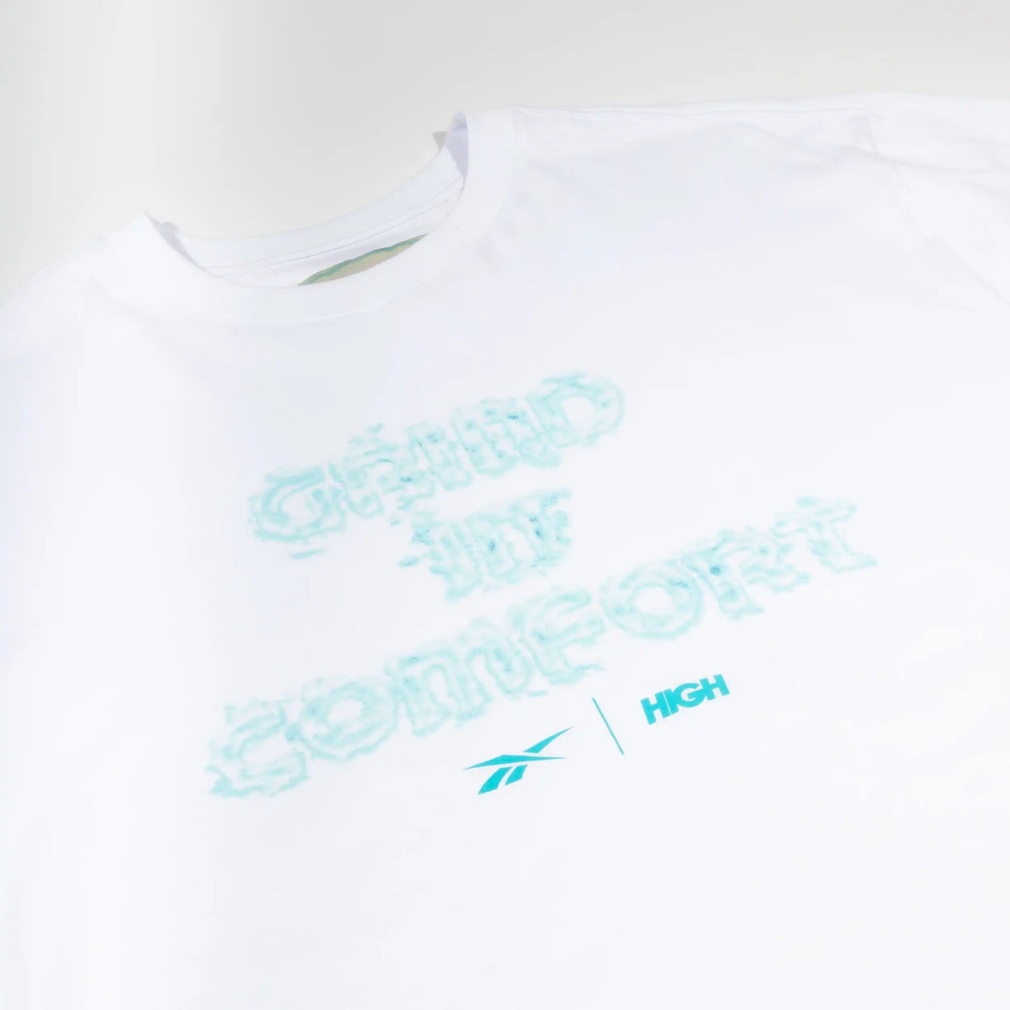 Tee Grind White High X Reebok