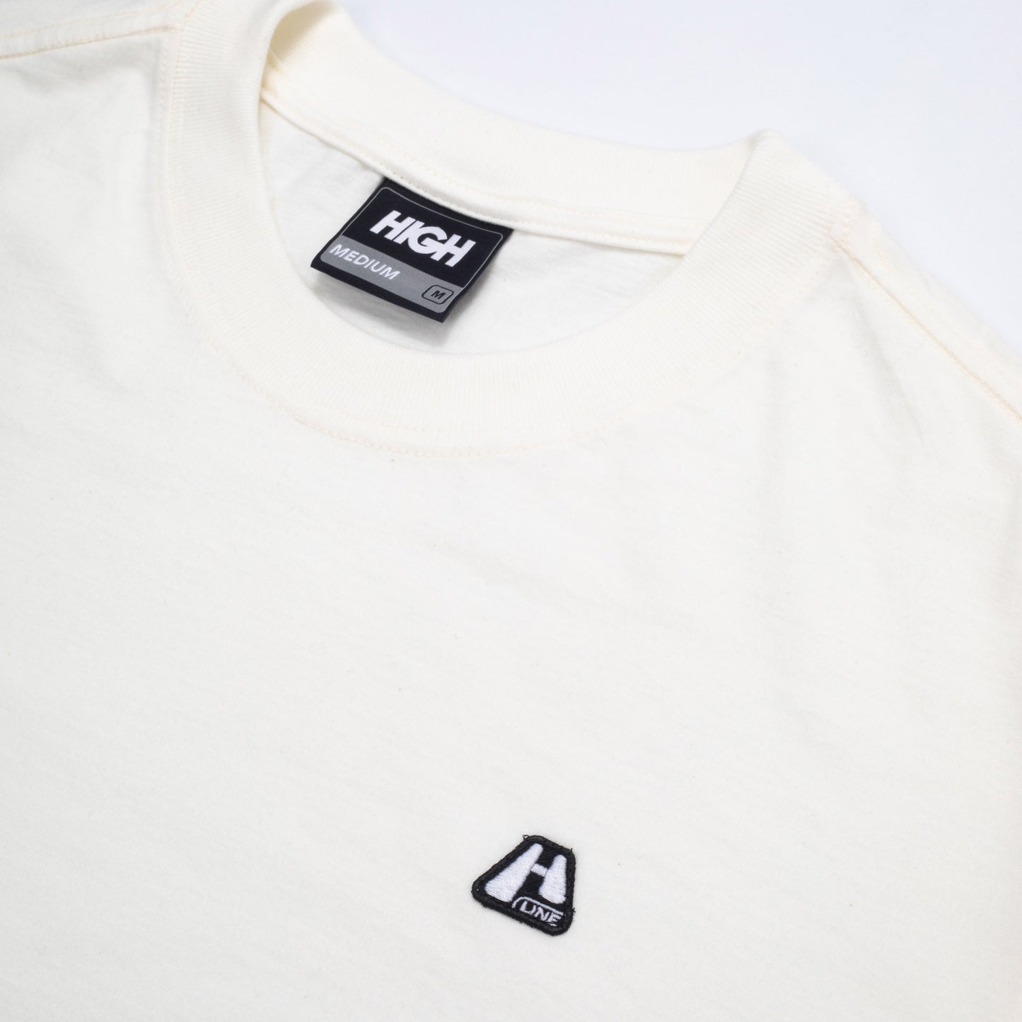 Tee Logo Line White