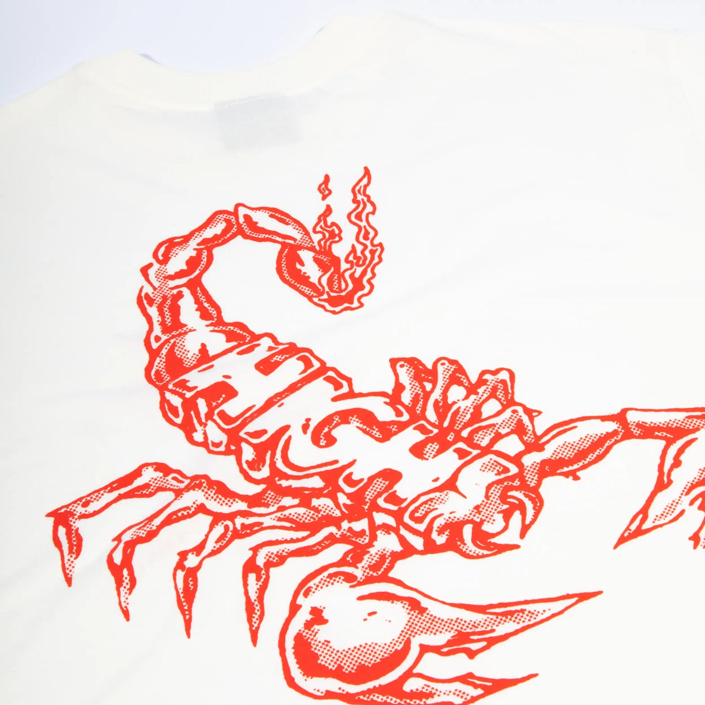 Tee Scorpion White/Red