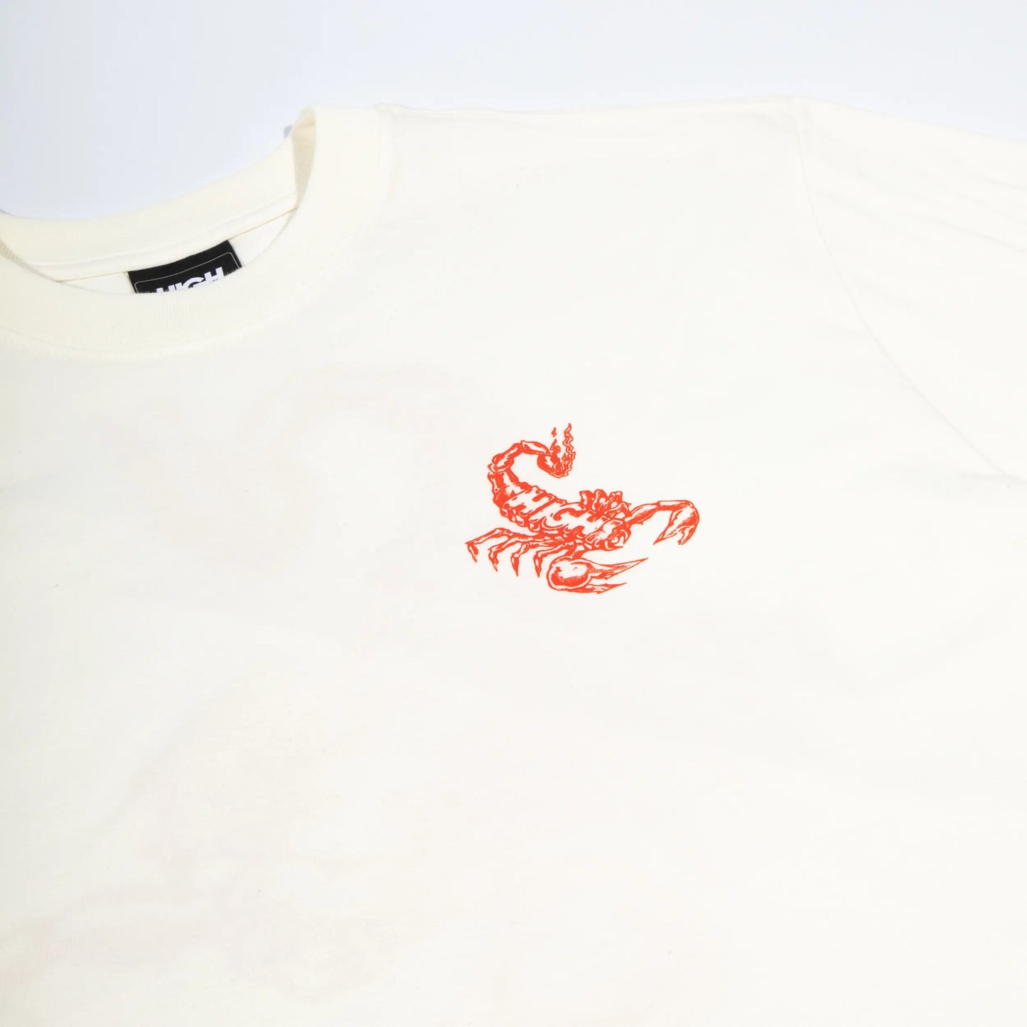 Tee Scorpion White/Red