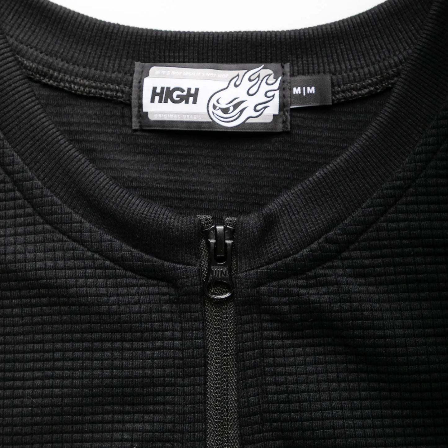 Zipped Cropped Downtown Black