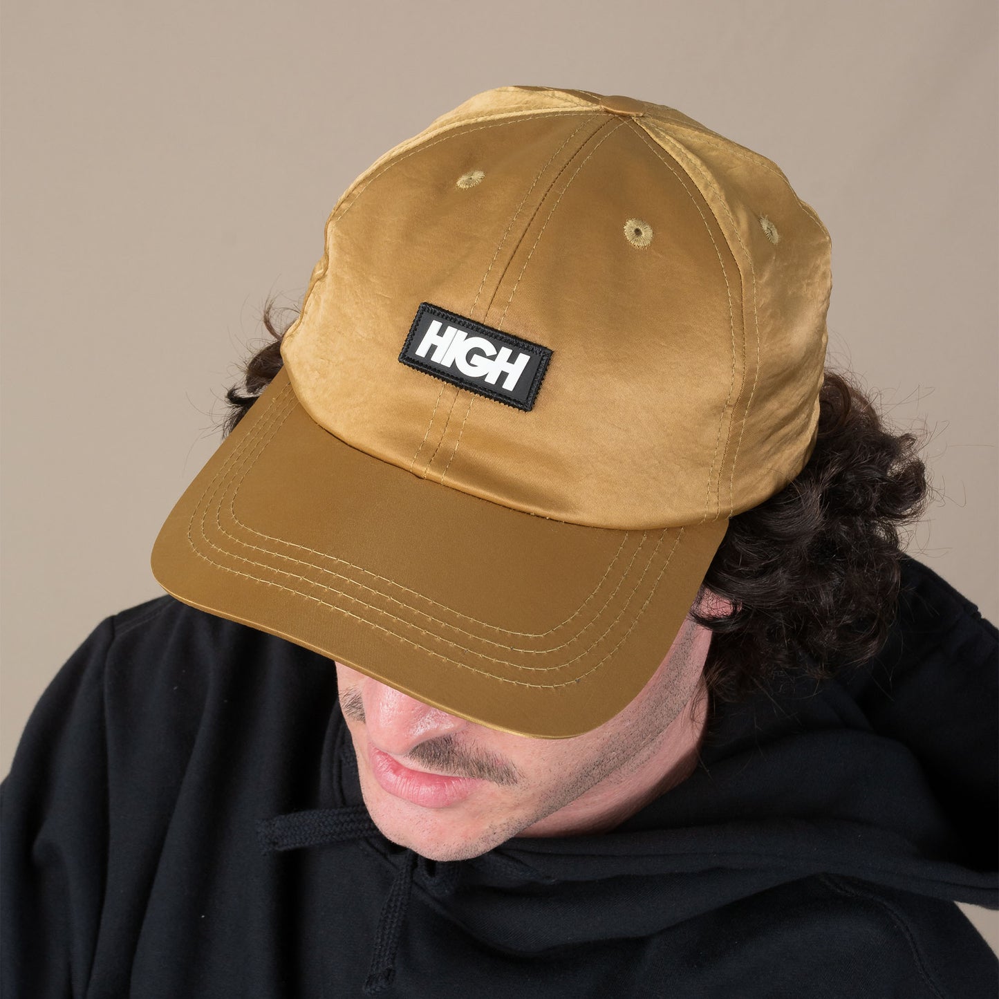 Iridescent 6 Panel Gold